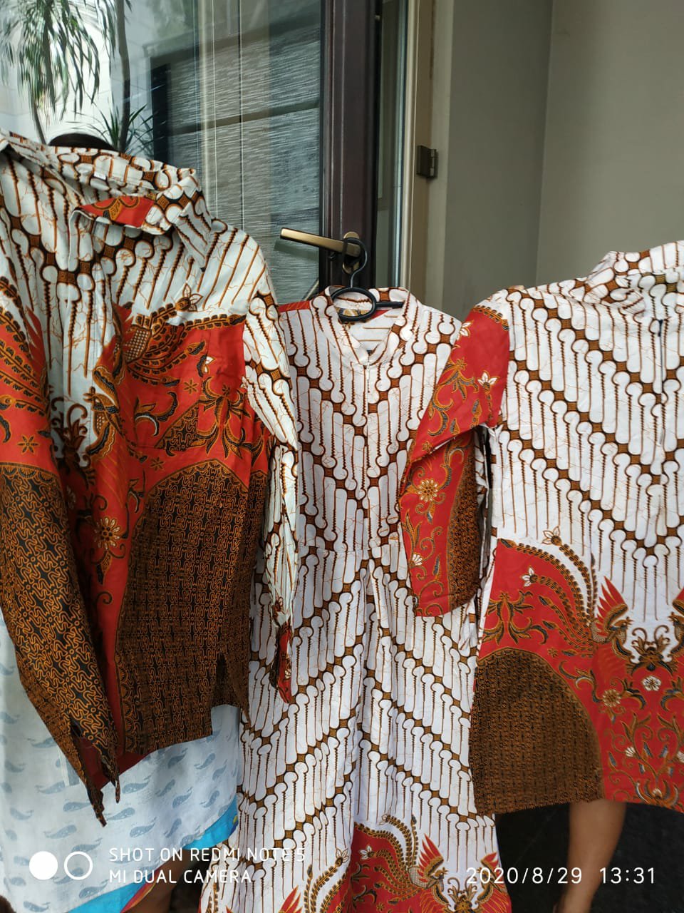 Batik Couple Keluarga Sania Ruffle Ori Ndoro Jowi Dnt Seno Merah Putih