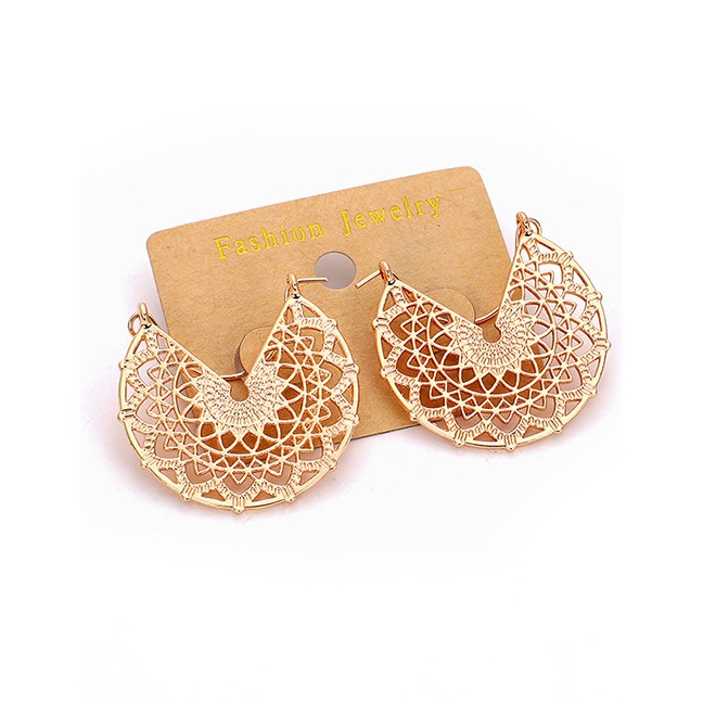 LRC Anting Tusuk Fashion Gold Geometric Hollow Triangle Round V-shaped Opening Earrings F33042