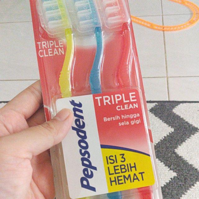 Pepsodent Sikat Gigi Soft Silver Charcoal, Action 123, Triple Clean