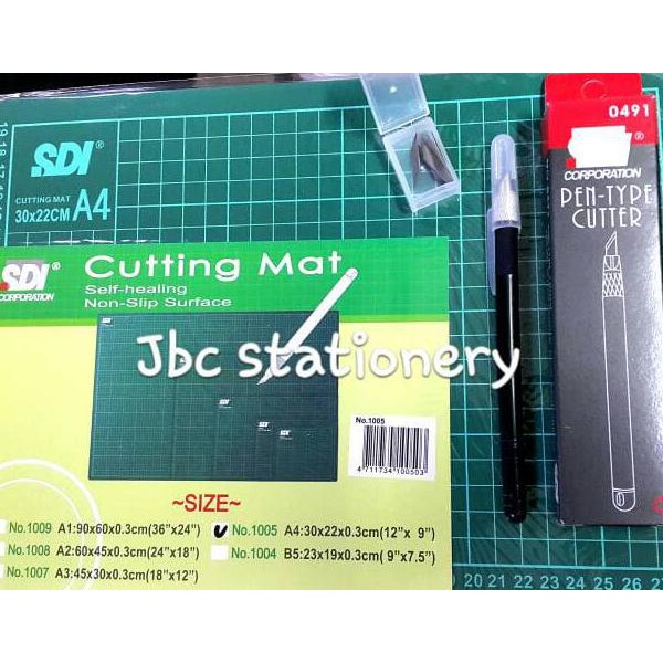 

Paket Cutting Mat A4 + Pen Cutter Best Seller