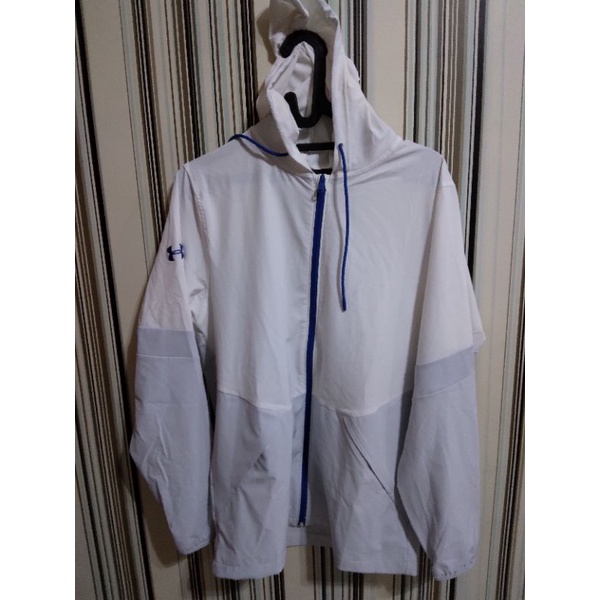 [SISA EKSPOR] Jaket Sport Hoodie UNDER ARMOUR Putih Pria