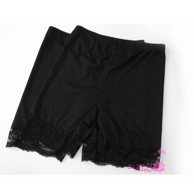 Celana Pendek Wanita dalaman motif Renda Lace Hot Pants