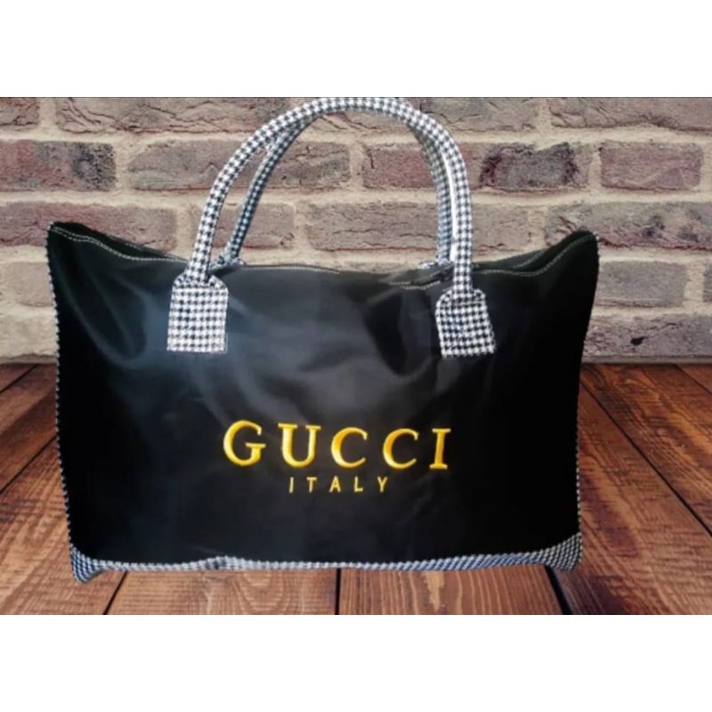 TAS TRAVEL BAG JUMBO TAS PAKAIAN WANITA TAS JINJING GUCCI G-017 TERLARIS