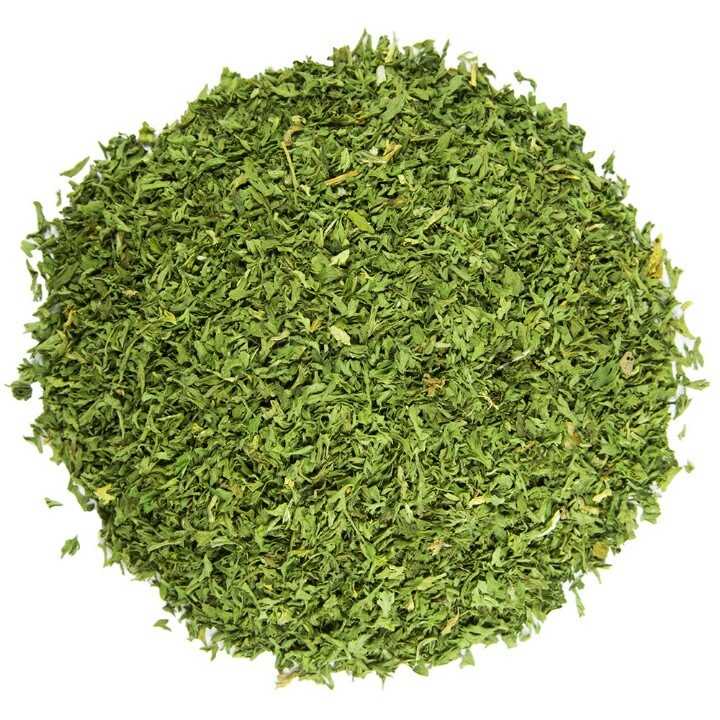 

Dried Parsley Flakes Peterseli Kering Kemasan plastic Re Pack 10 gram