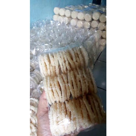 

cemilan murah Renginang singkong