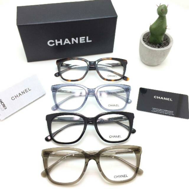 Frame Chanel