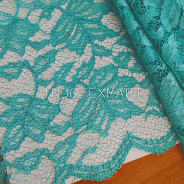 Kain brokat 2.5m hijau mint