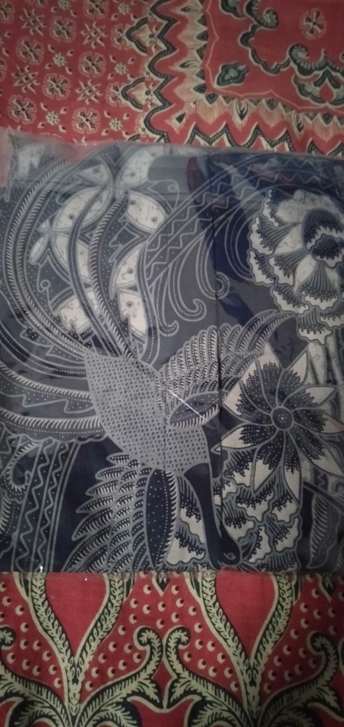 Kemeja Batik Pria Bahan Katun Premium Reguler Fit Prabu E012