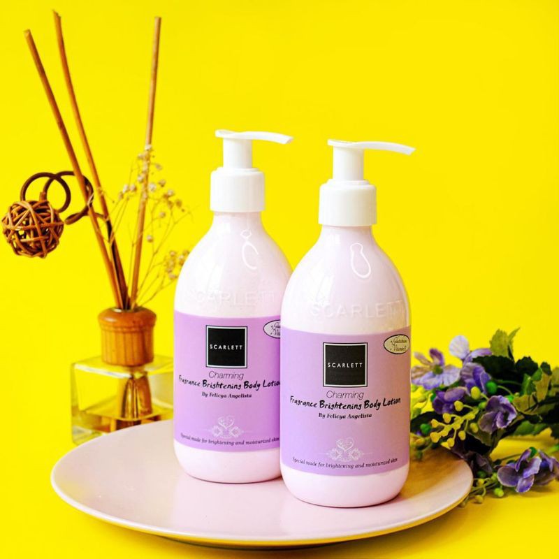 (COD) BISA GOJEK 100% ORI BPOM Scarlett Whitening Body Lotion Charming Handbody Scarlett 300ml