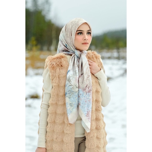 Buttonscarves Disney Frozen Series