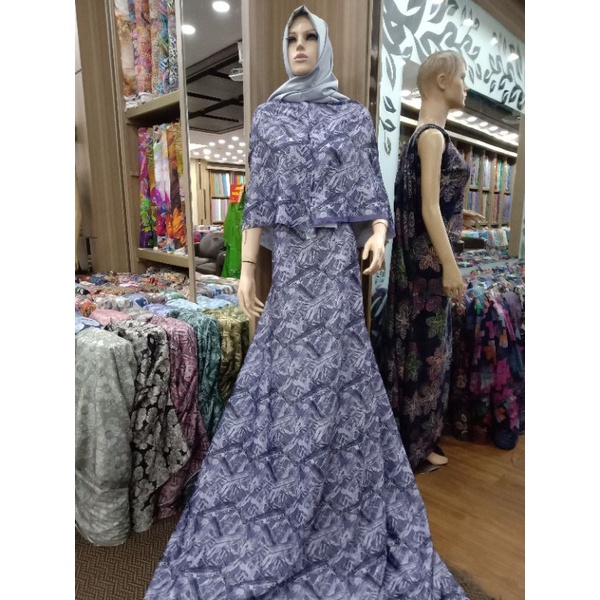 Kain Satin Silk Italian