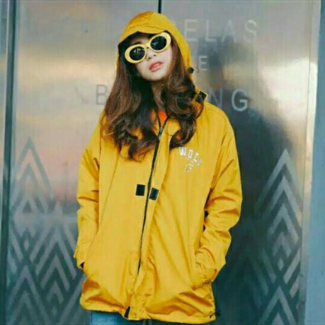 Jaket Parasut Cewek Wolv Kuning