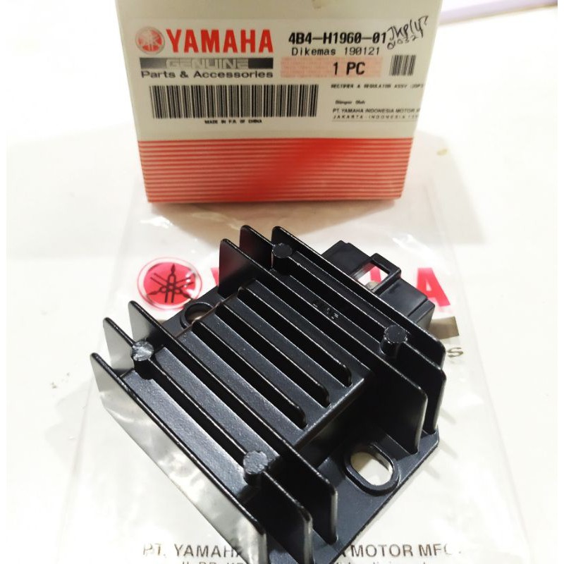 KIPROK/REGULATOR YAMAHA N.MAX ORIGINAL YGP 100% 4B4-H1960-01