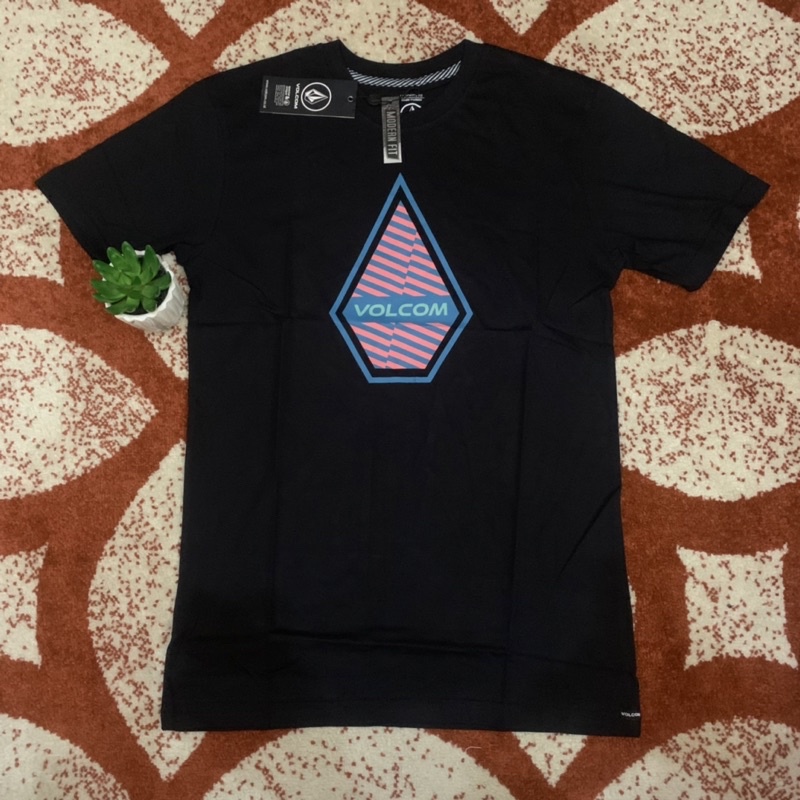 Kaos volcom stencil interferance tee mirror prem