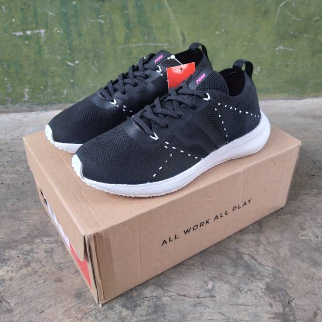 Sepatu Piero VX EVO W