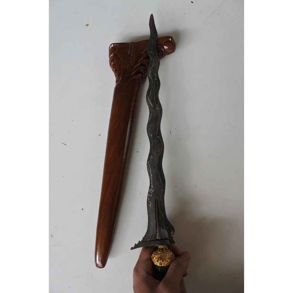Keris sengkelat warangka sandang walikat wfn8019