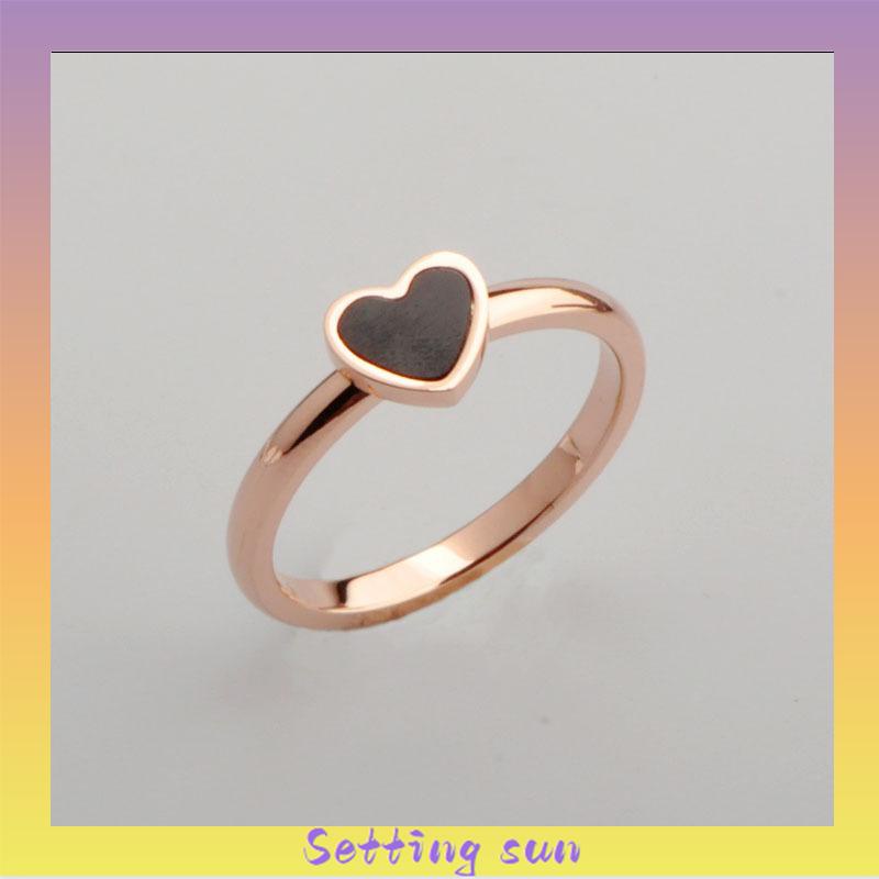 Korean Cinta Hati Cincin Titanium Lapisan Emas Model  Rose Gold TN