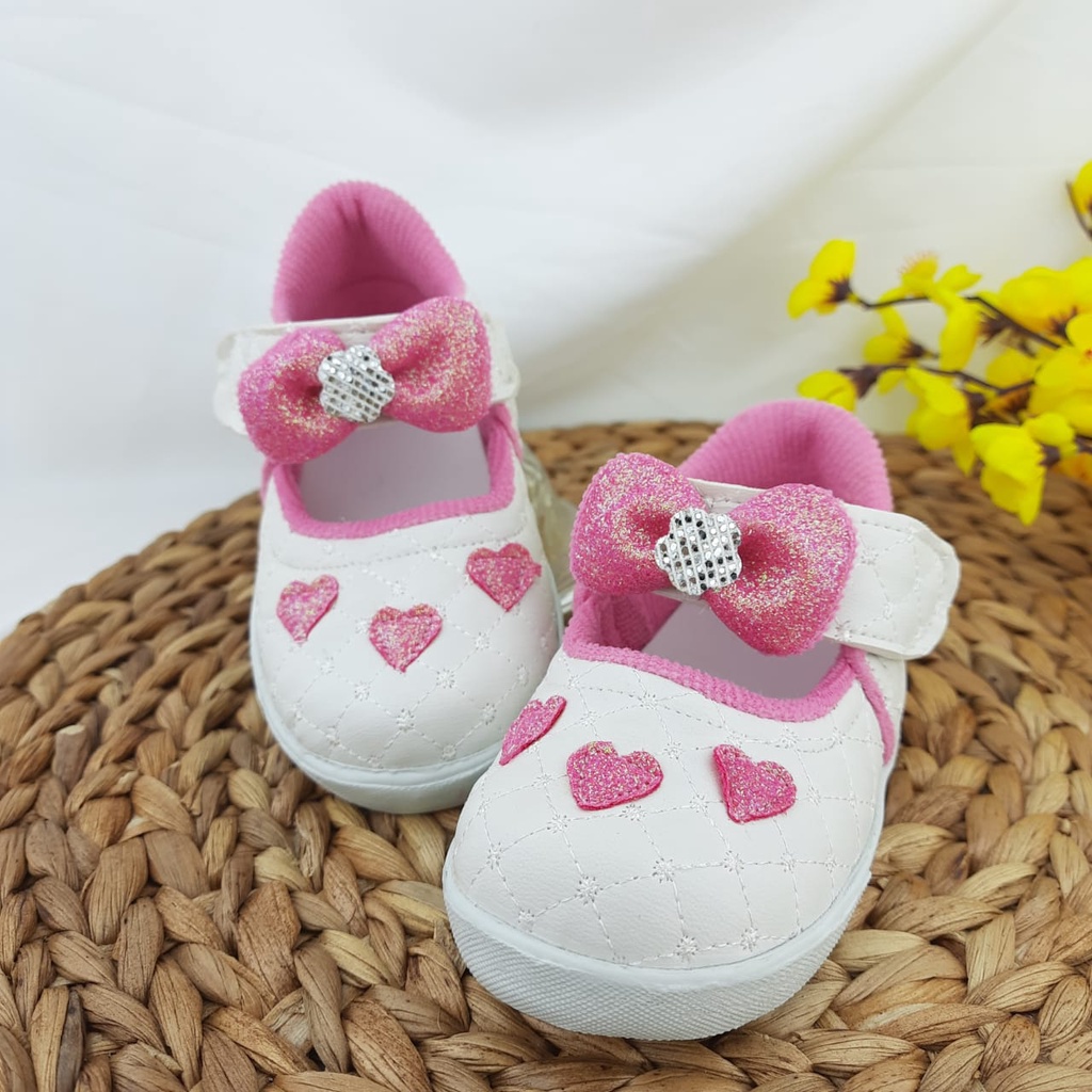 mandirishoesstore-SEPATU LOVE ANAK PEREMPUAN 1 2 3 4 5 6 TAHUN DAY02