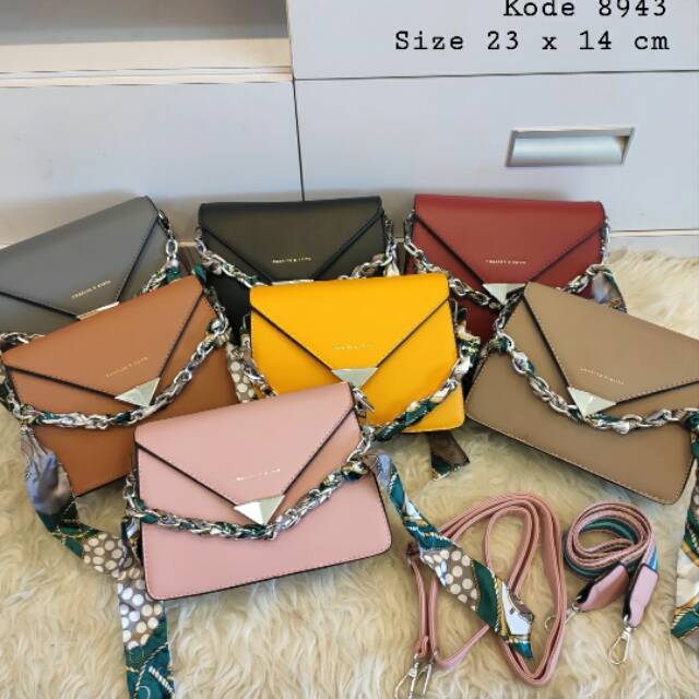 Tas CK flap segitiga