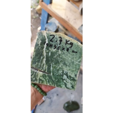 BONGKAHAN BATU GIOK ACEH 2.7 KG