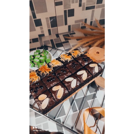 

fudgy brownies 20x20cm