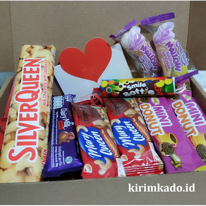 

HAMPERS- PAKET KOTAK hampers hadiah valentine coklat SILVERQUEEN CADBURY BOX