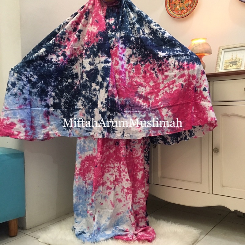 Mukena Bali tie dye