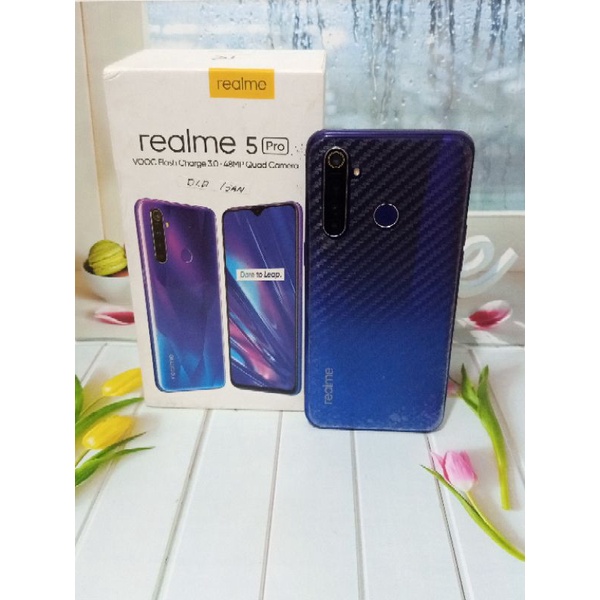 Realme 5 Pro 8/128 Second Fullset Bekas Garansi Resmi
