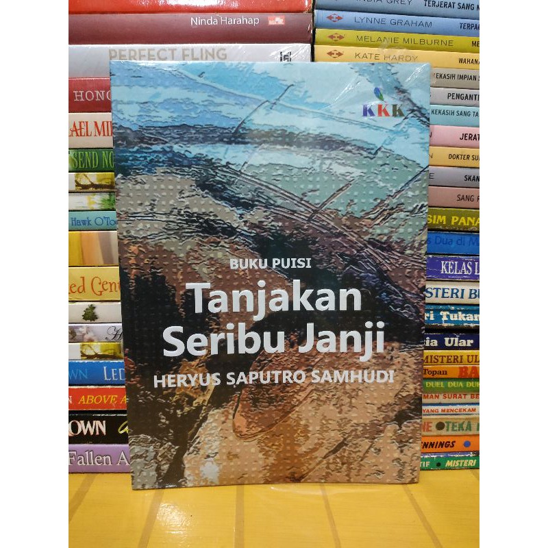 

Buku puisi tanjakan seribu janji oleh heryus saputro samhudi