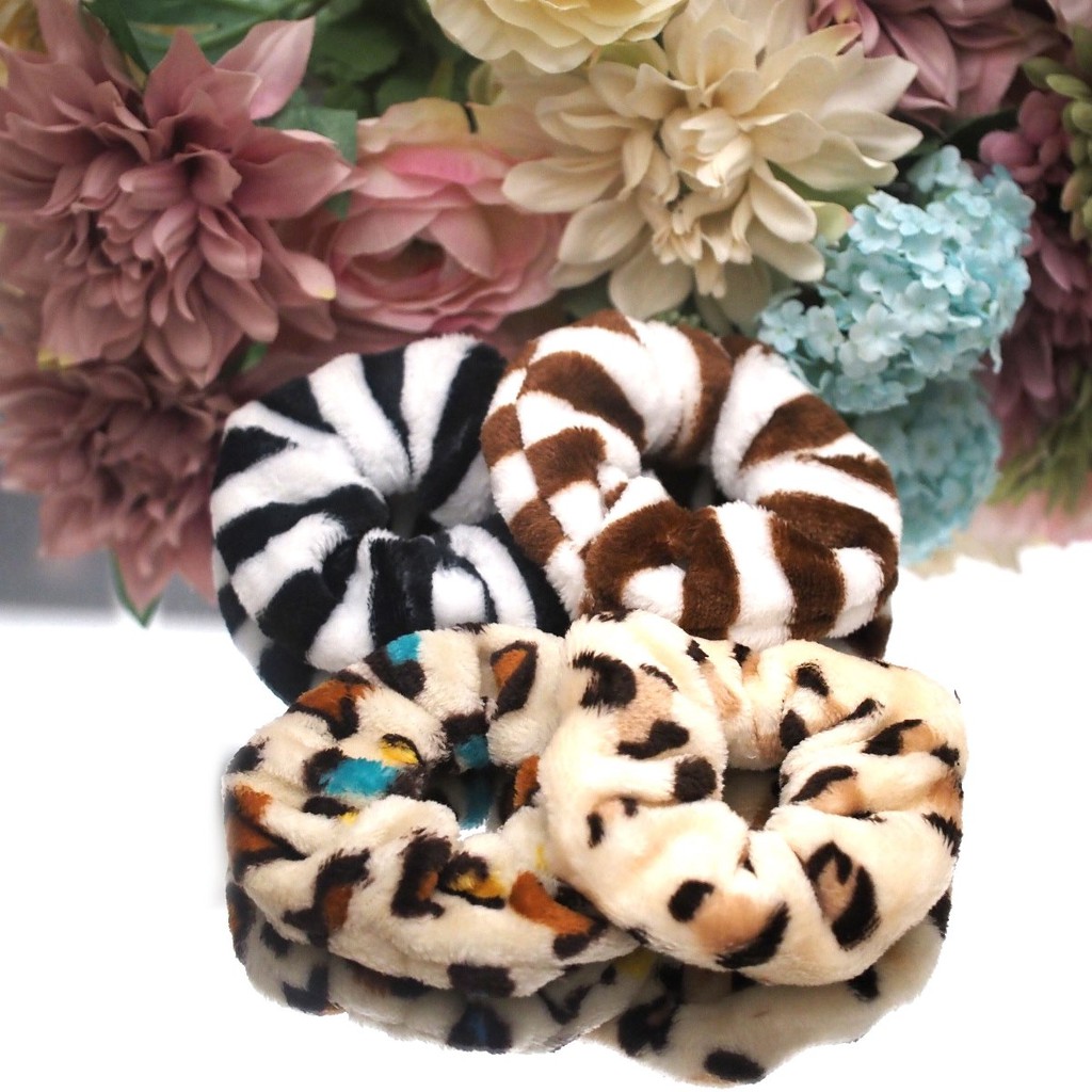 Scrunchie Bulu Handuk HALUS LEMBUT SOFT Ikat Rambut Kain Kunciran Kuncir Scrunchies Korea