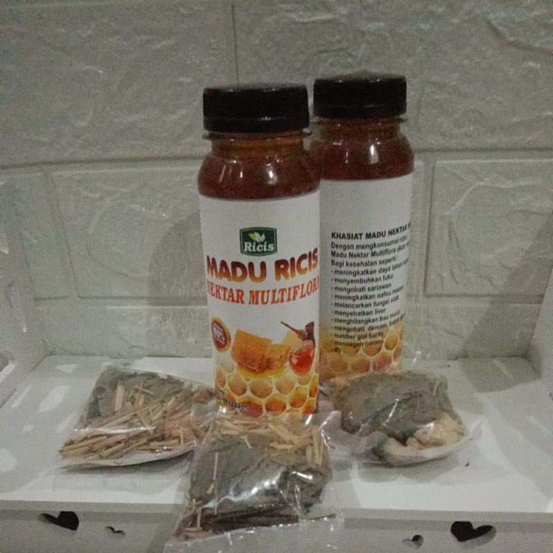 1 PAKET MADU +REMPAH REMPAH PENURUN PELANGSING  BERAT BADAN asli