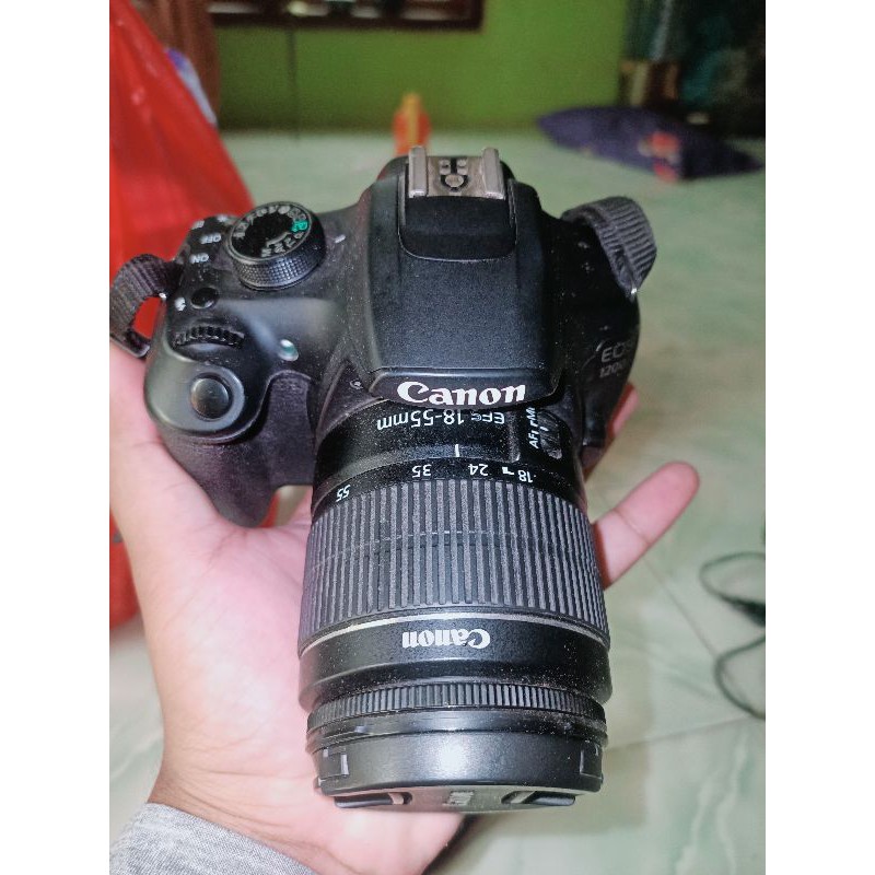 Kamera Canon 1200D bekas