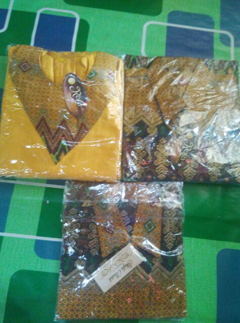 Batik Couple Keluarga Ayah Ibu Anak/batik Sarimbit Keluarga/batik Family/seragam Batik Motif Bakung