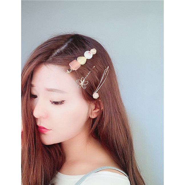 LRC Jepit Rambut Fashion Acrylic Edge Clip F5696X