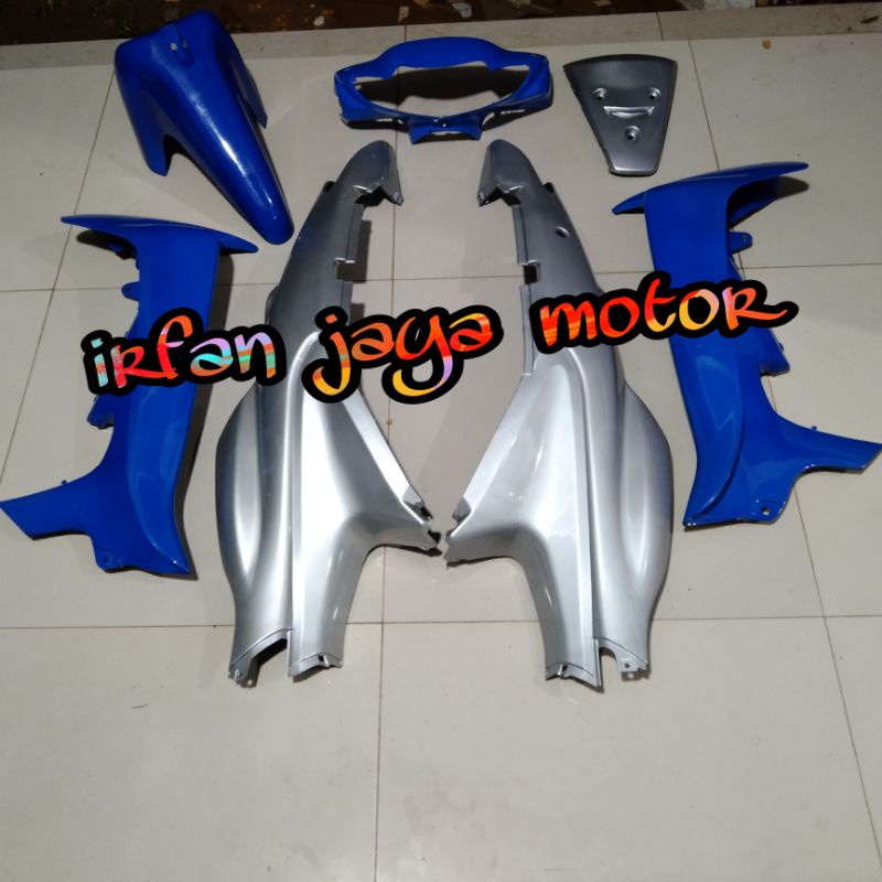 Cover body full halus Suzuki Smash 110 lama biru silver