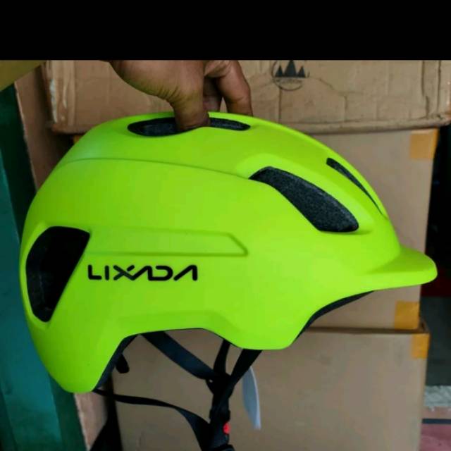 HELM SEPEDA MTB MEREK LIXADA
