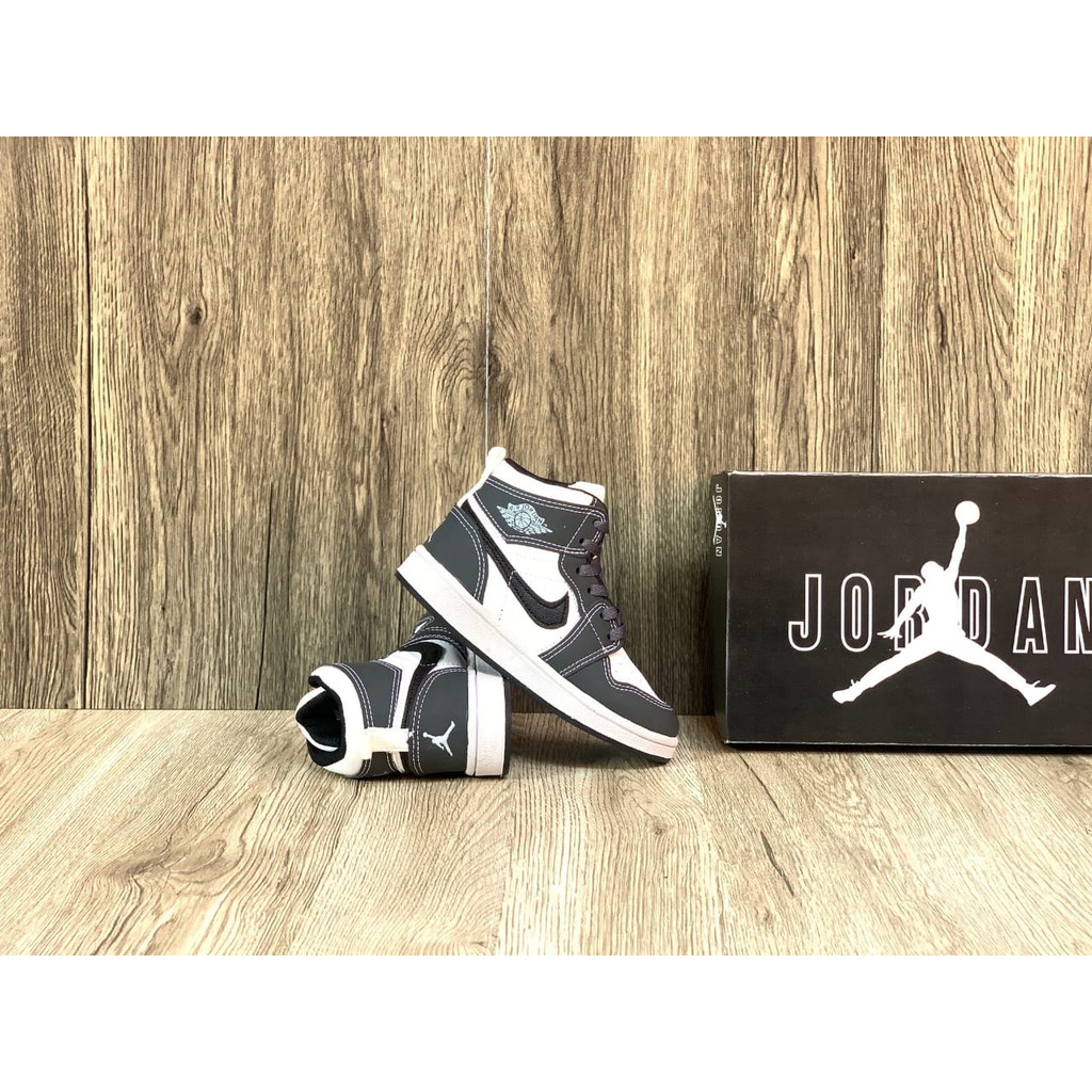 12.12 MEGA SALE AIR JORDAN 1 MID BW FASHION KIDS UNISEX SIZE 24-35