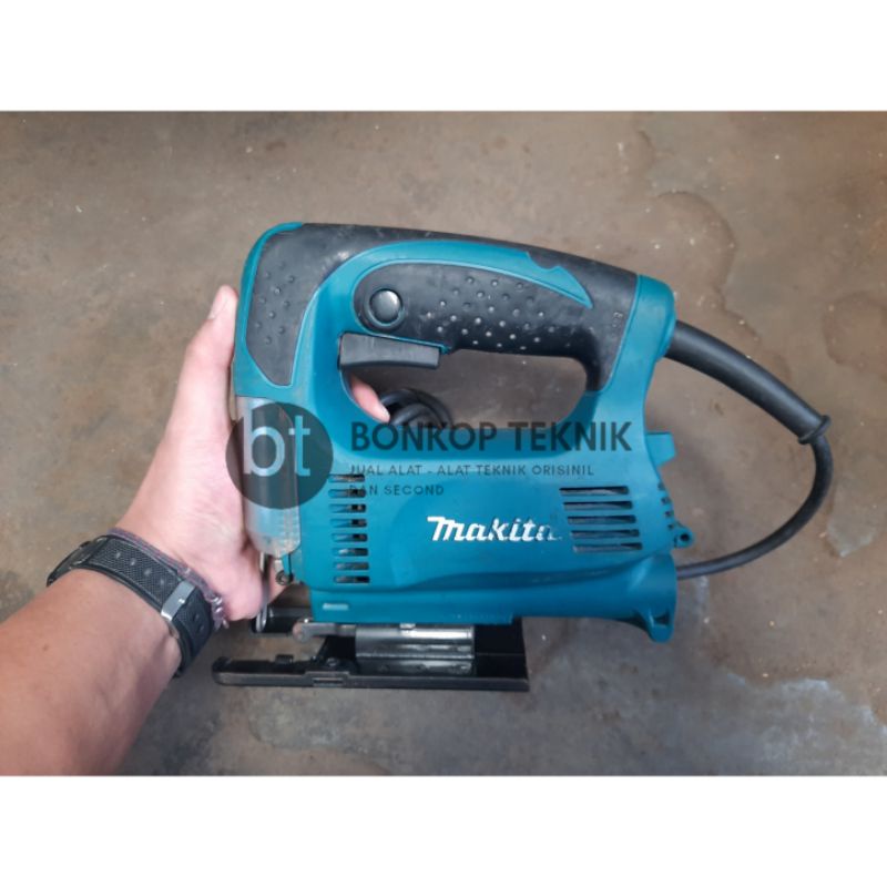 Mesin Gergaji Jigsaw Makita 4327 M / Mesin Gergaji Jigsaw Makita 4327 M