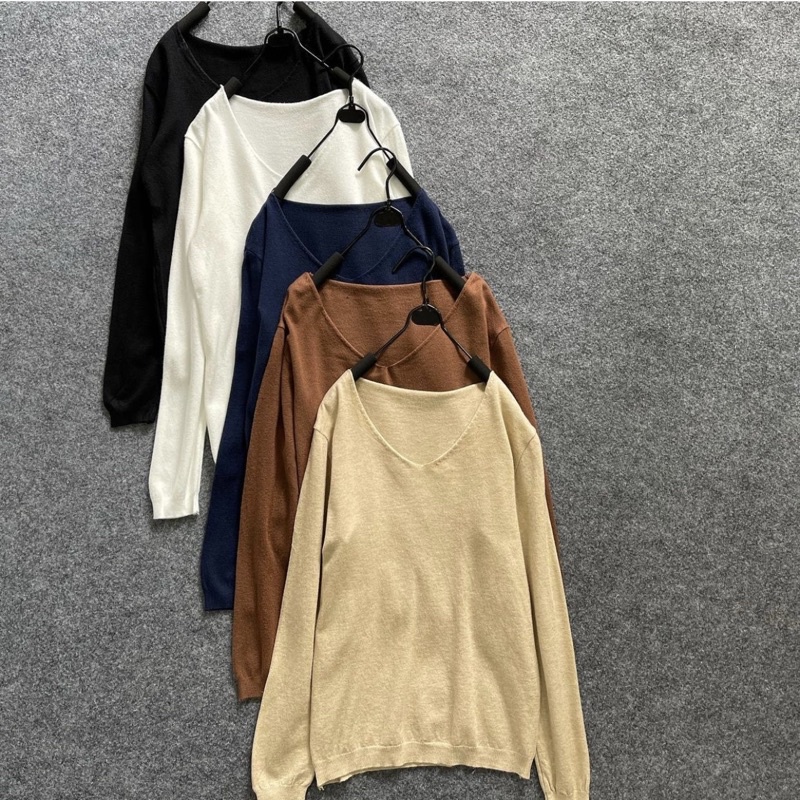 RESHA VNECK TOP