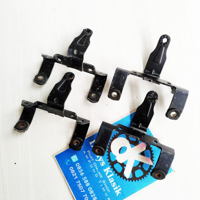bracket breket dudukan lampu stop belakang TVS neo
