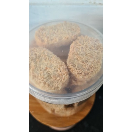 Kue Sagon Kelapa Biba Snacks ( Gratis 1 Pouch Semprit / Sagu )