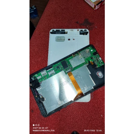 tablet advan m9709-02 E1C 3g mesin normal lcd tc pecah