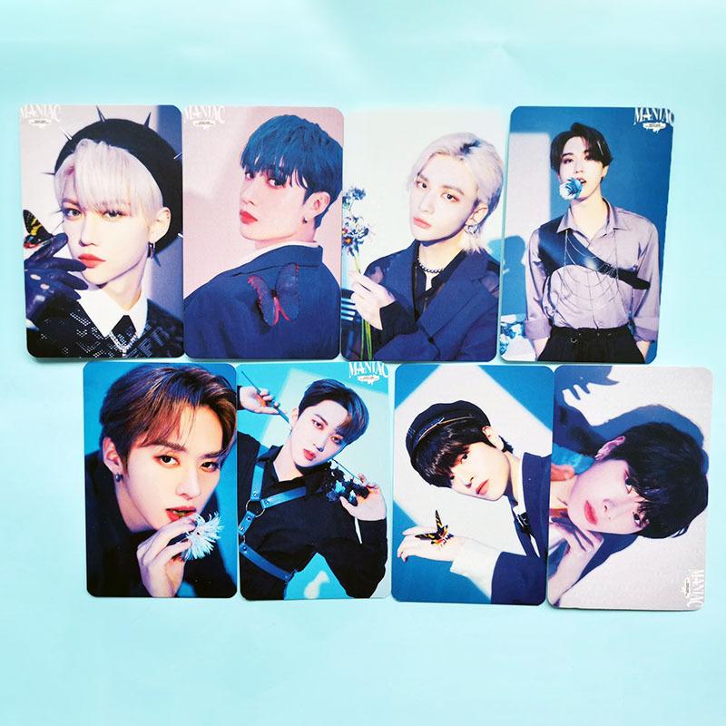 8pcs / Set Kartu Pos Album Foto Kpop Stray Kids MANIAC Ukuran Kecil