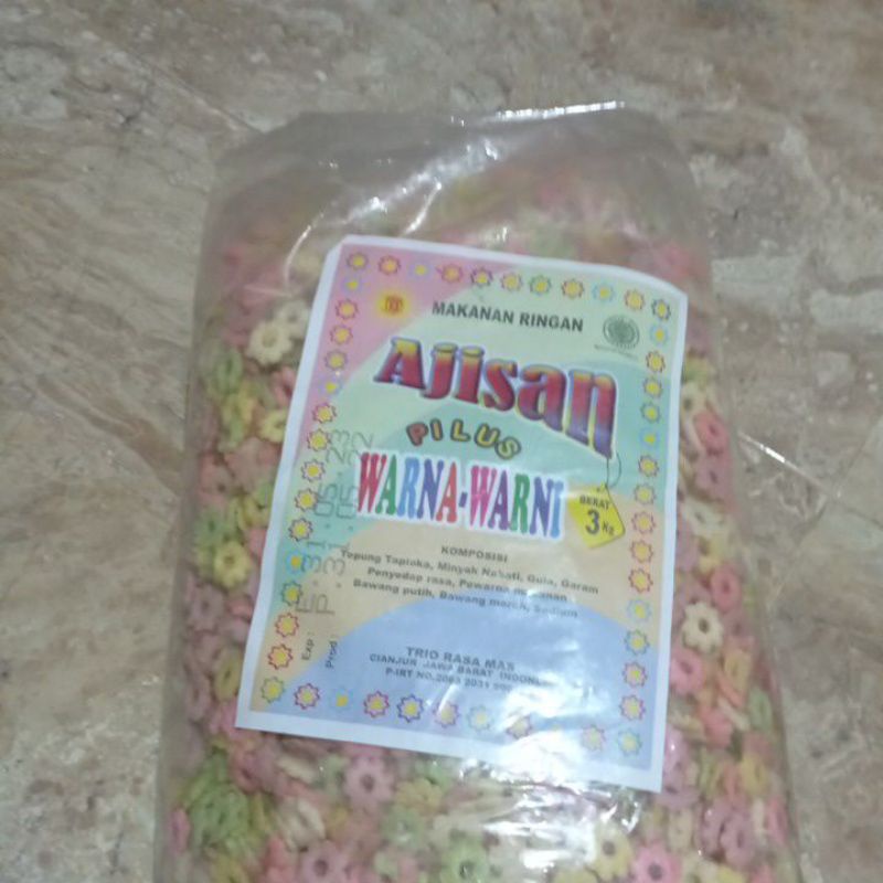 

oleh Oleh ajisan pilus pelangi snack cemilan jadul