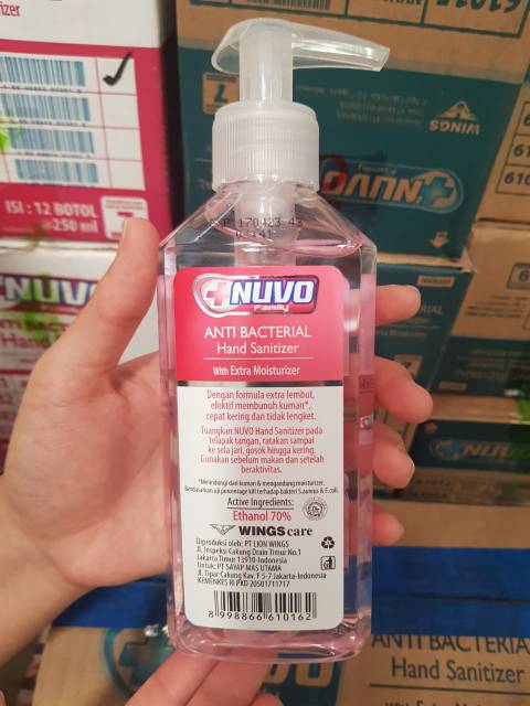 Nuvo Hand Sanitizer 250ml (varian random)