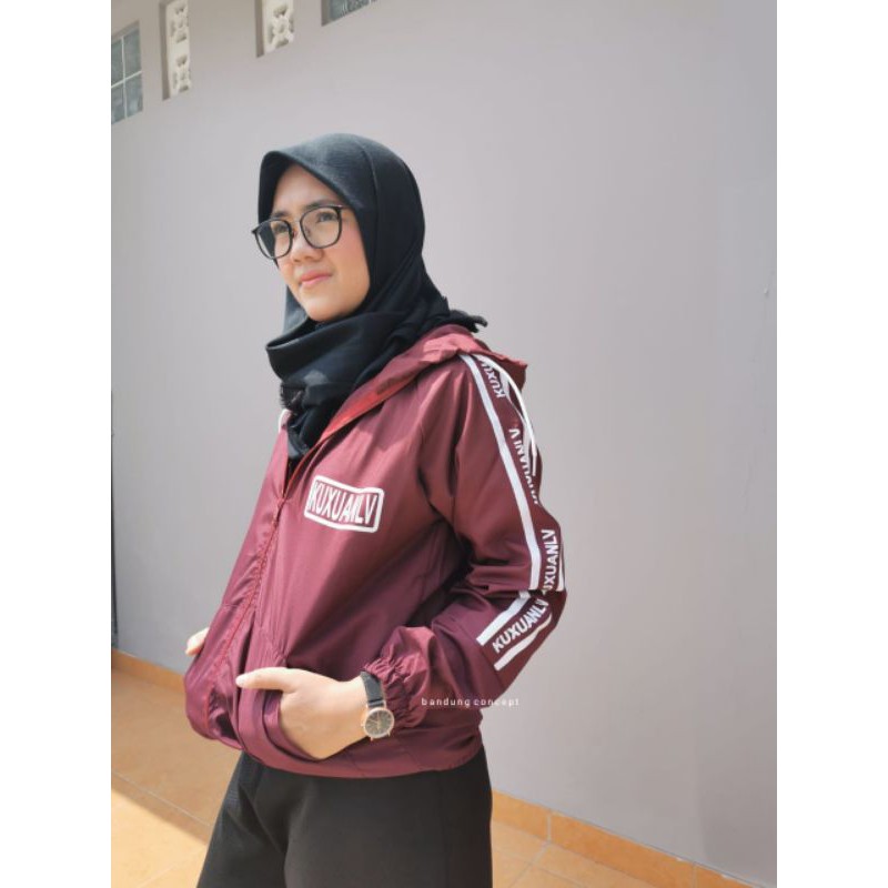 KUXUX JACKET || ANDO JACKET II JAKET PARASIT WANITA #KJ-Merah Maroon