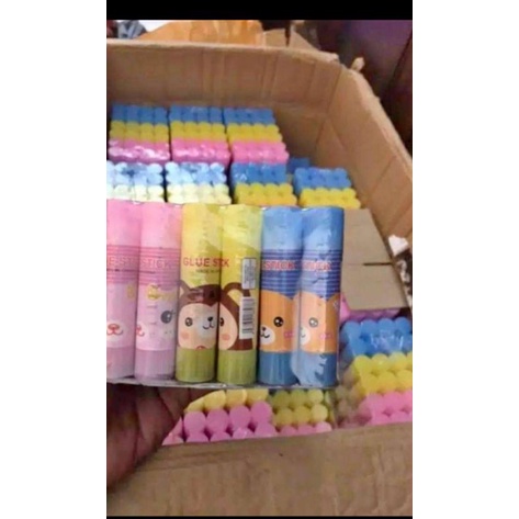 

24 pcs Lem Kertas Model Lipstik sangat lengket dan efisien | cocok untuk di jual kembali