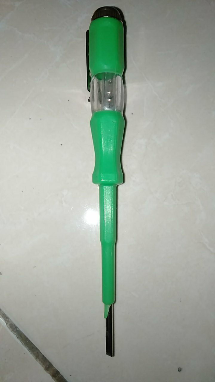 Obeng Tespen 810 Shisuka. 1000v.ac