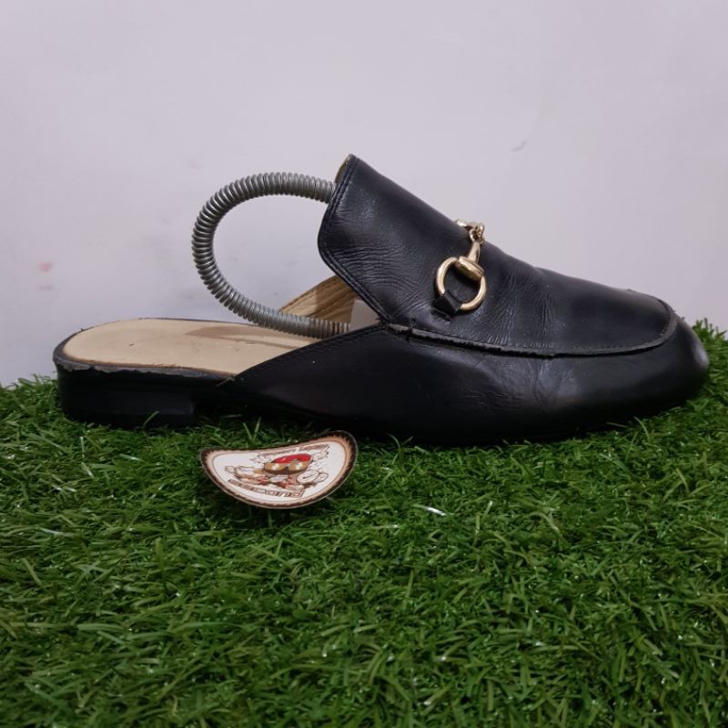sendal sepatu gucci second bekas preloved
