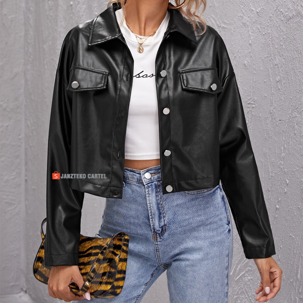 JNK x MONA - Jaket Crop Top Wanita Semi Kulit Sintetis Viena Faux Synthetic Leather Premium Original Clothing PU Jacket Blouson Saku Pocket Dual Flap Cewek Perempuan Outwear Buttons Front Drop Outfit Hijab Sexy Korea KPOP Style Kekinian Acara Fall Winter